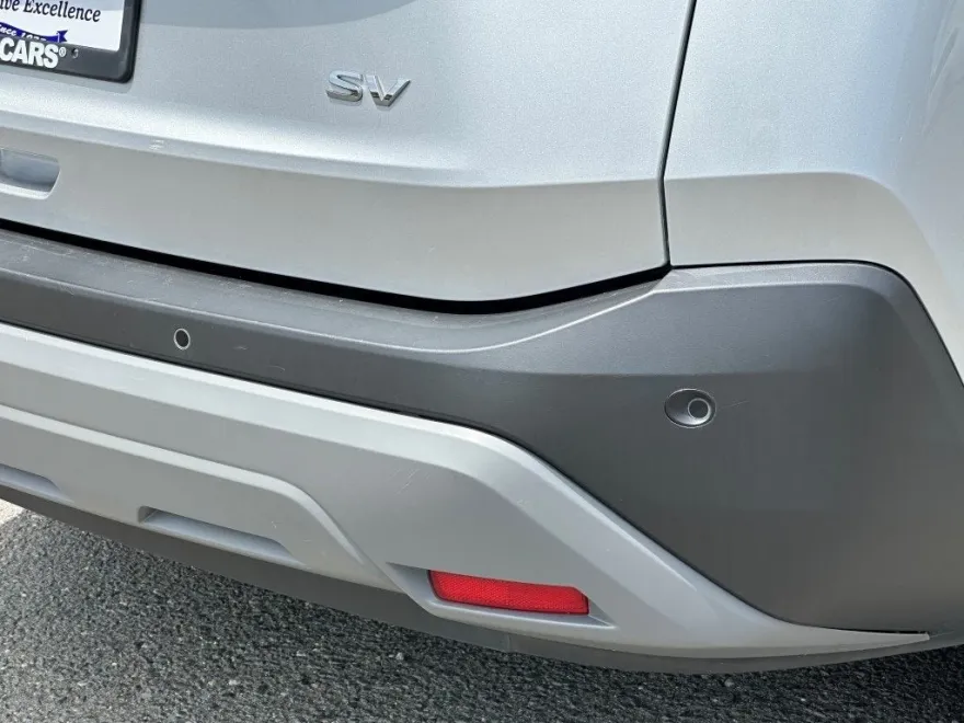 2023 Nissan Rogue SV photo 8