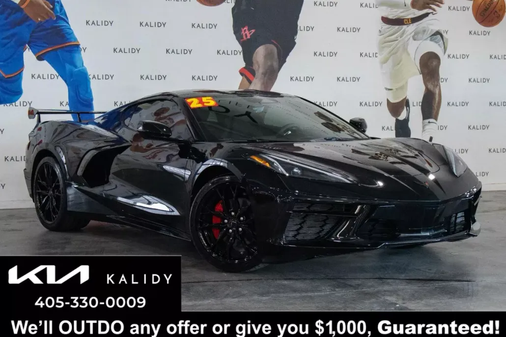 2025 Chevrolet Corvette Stingray 1LT photo 1