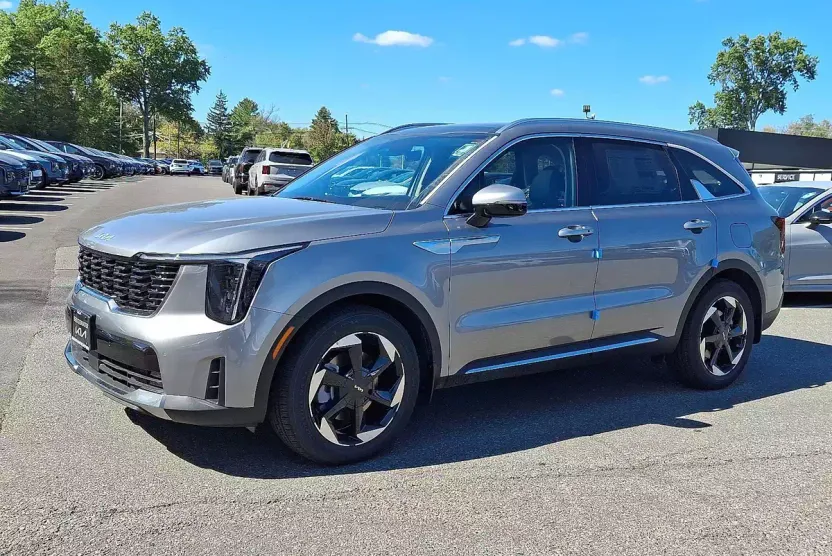 2025 Kia Sorento Plug-In Hybrid EX photo 1