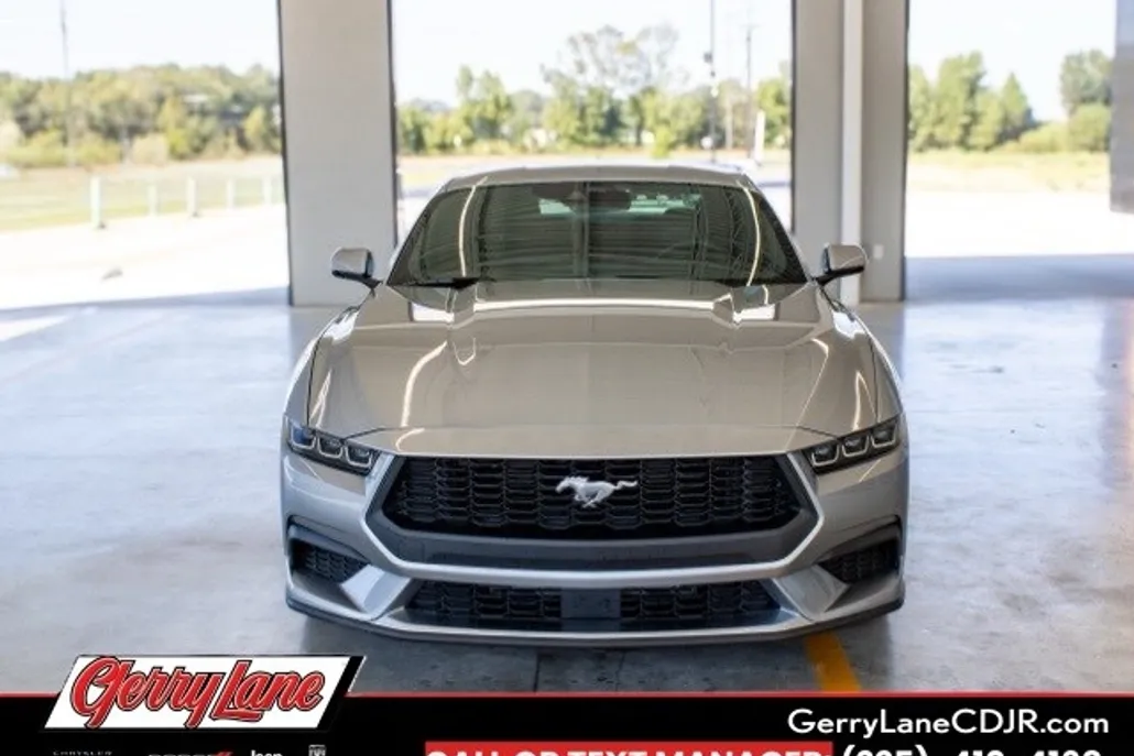 2024 Ford Mustang EcoBoost Premium photo 1