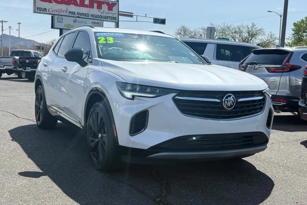 2023 Buick Envision Essence photo 1