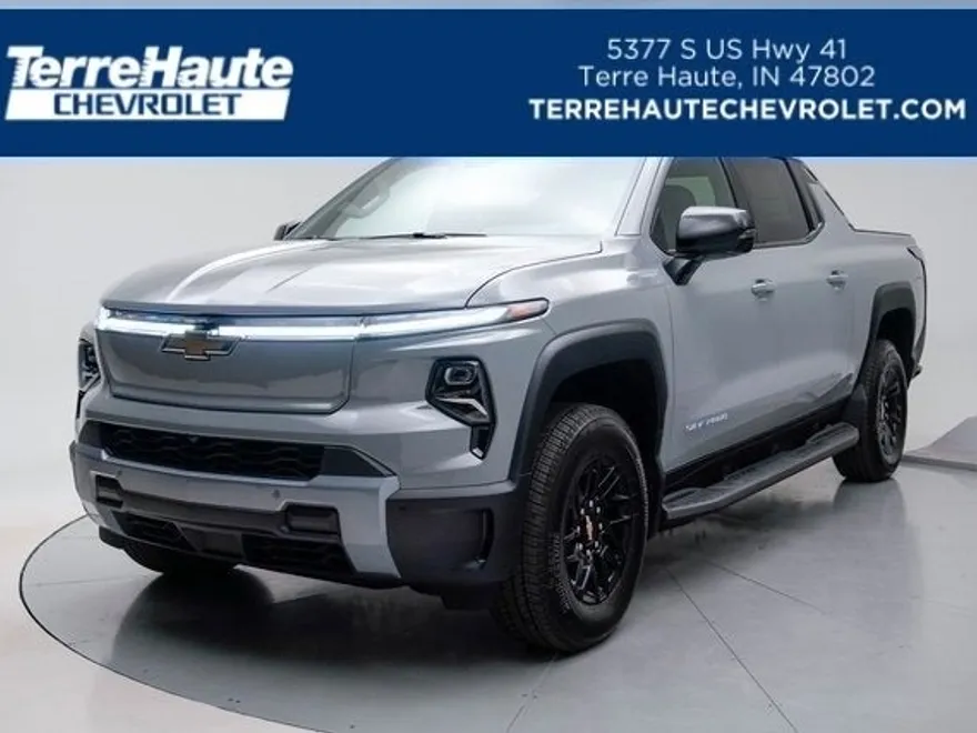 2025 Chevrolet Silverado EV LT photo 1
