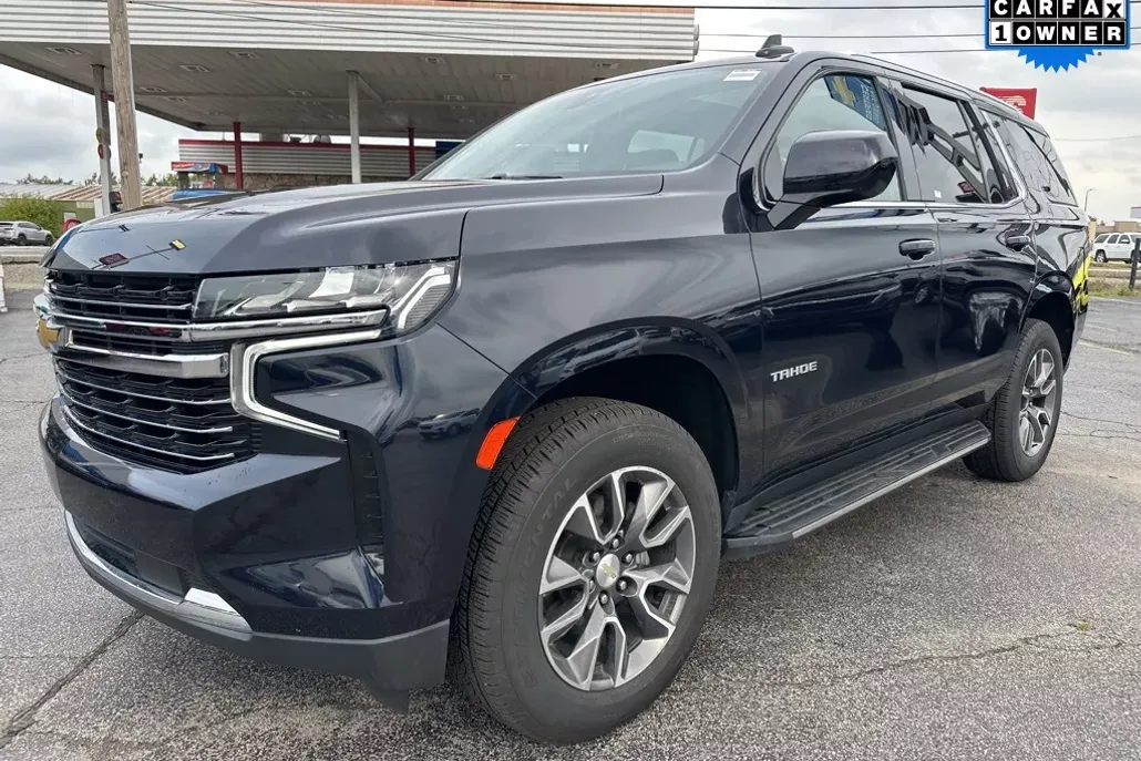 2021 Chevrolet Tahoe LT photo 1