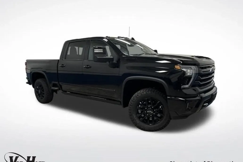 2025 Chevrolet Silverado 2500HD High Country photo 1