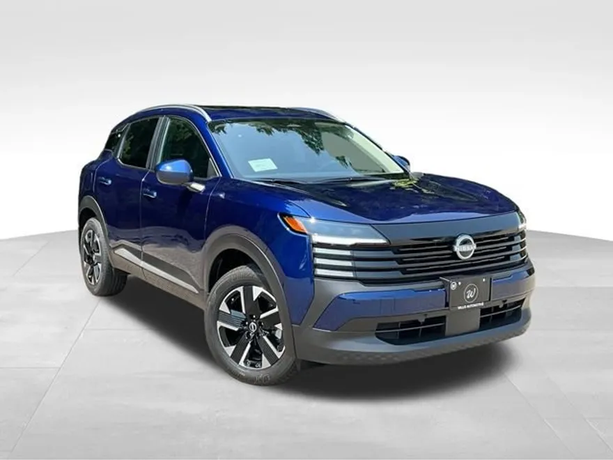 2025 Nissan Kicks SV photo 1