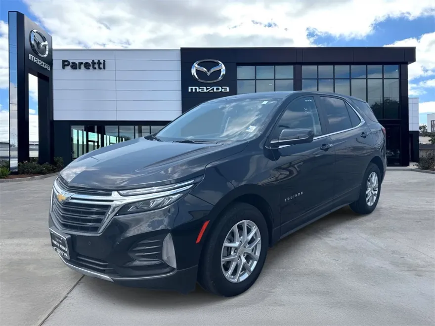 2024 Chevrolet Equinox LT photo 1