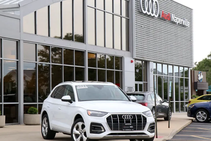 2021 Audi Q5 Premium Plus photo 1