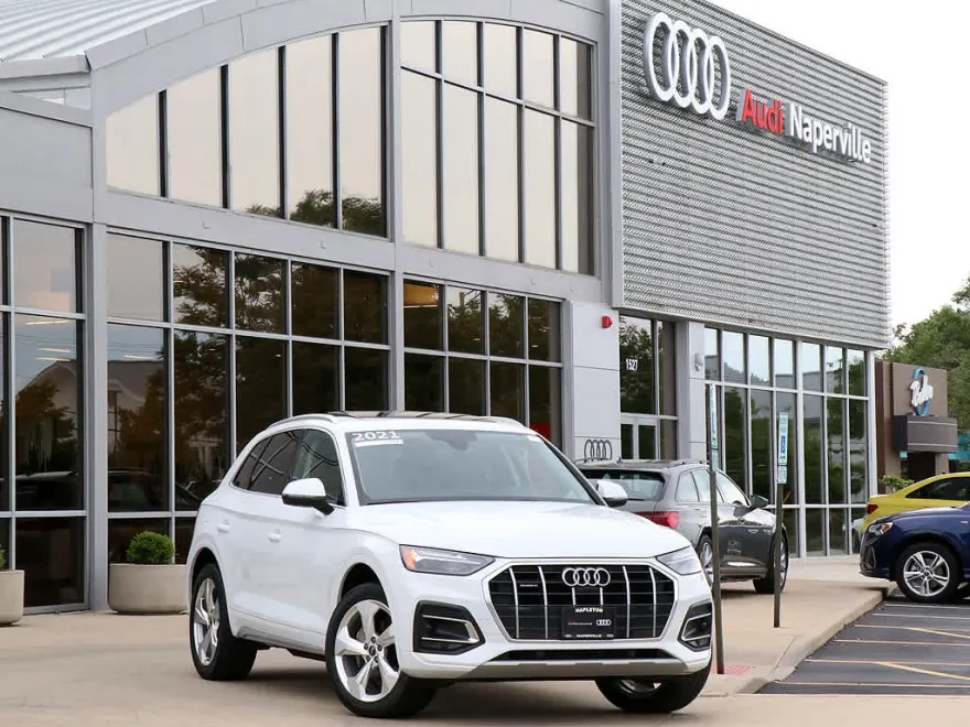 2021 Audi Q5 Premium Plus photo 1
