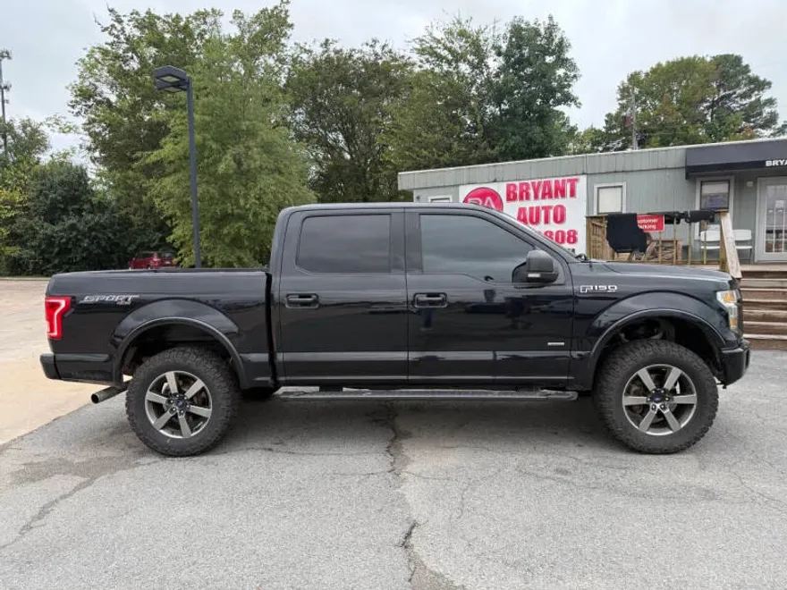 2017 Ford F-150 XLT photo 1