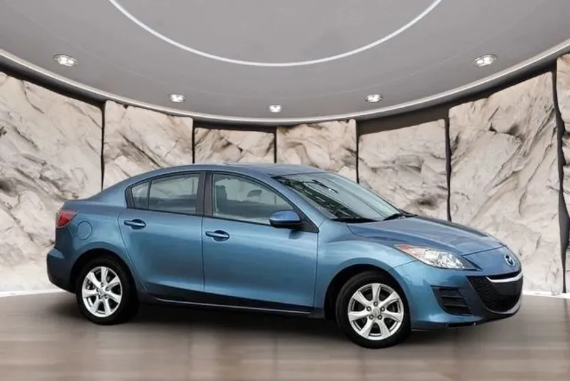 2010 Mazda Mazda3 i Sport Sedan photo 1