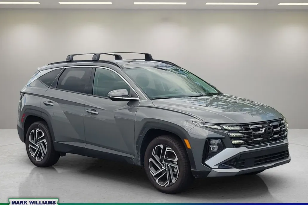 2025 Hyundai Tucson Limited photo 1