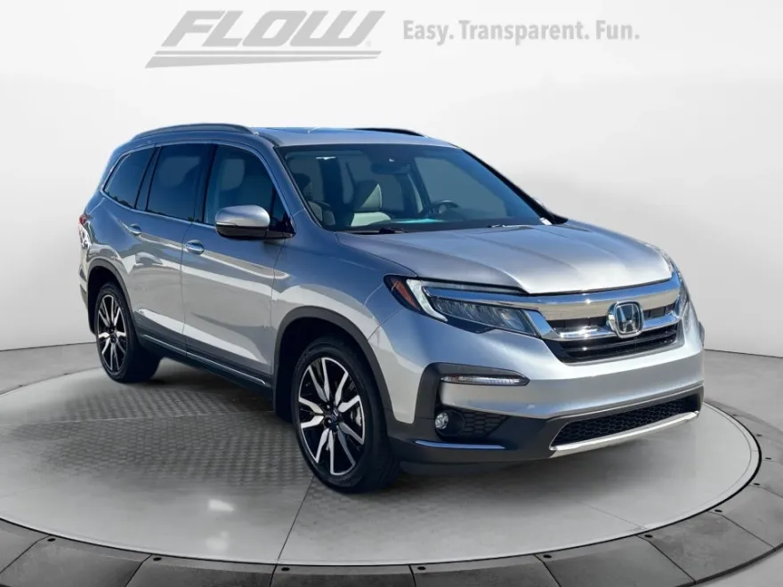 2021 Honda Pilot Touring photo 1