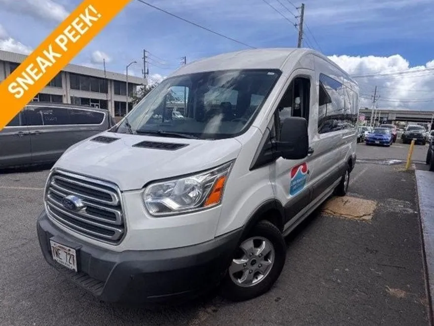 2019 Ford Transit Passenger XLT photo 1
