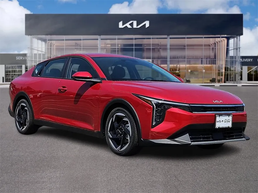 2025 Kia K4 EX photo 1