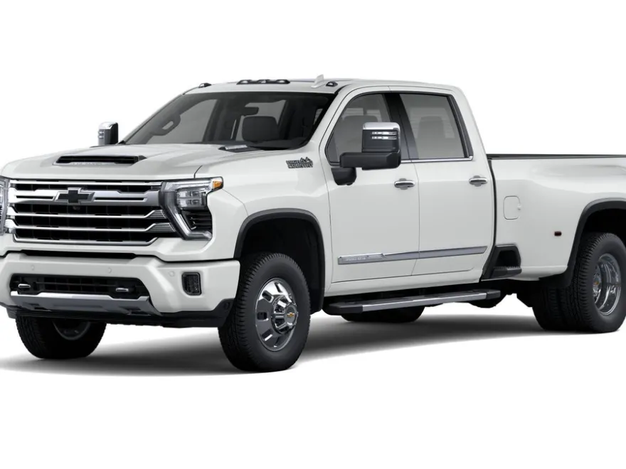 2026 Chevrolet Silverado 3500HD High Country photo 1