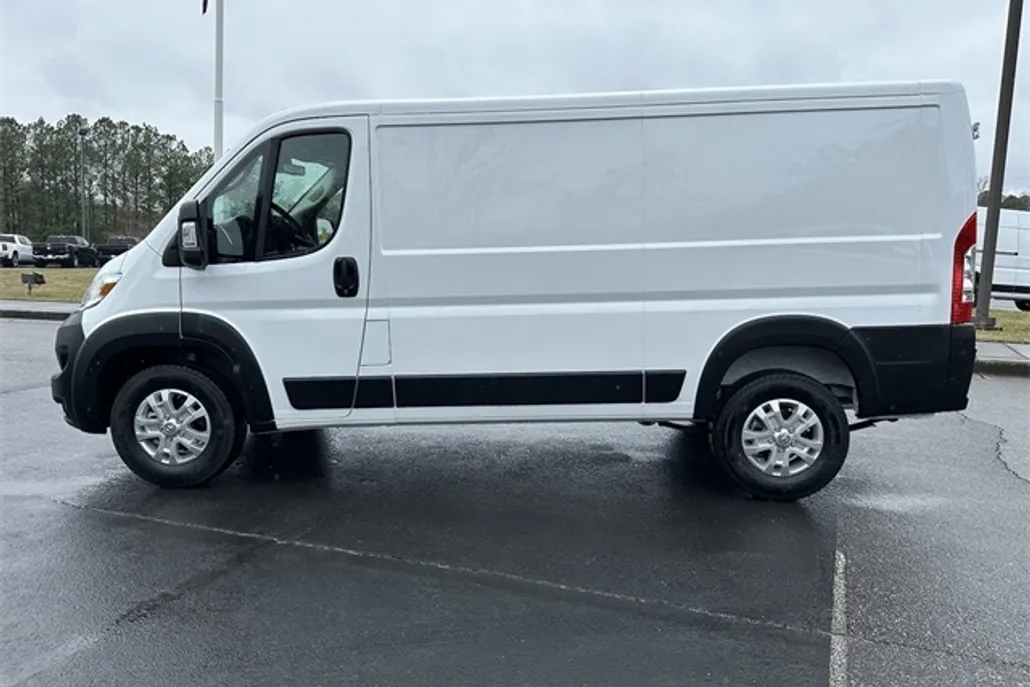 2024 Ram ProMaster 1500 SLT Cargo Van photo 1