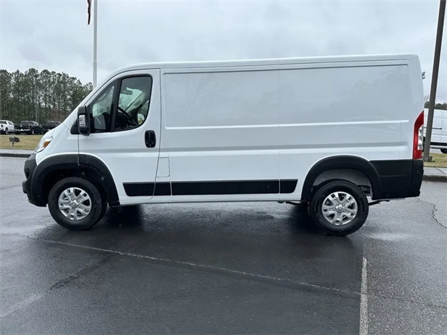 2024 Ram ProMaster 1500 SLT Cargo Van photo 1