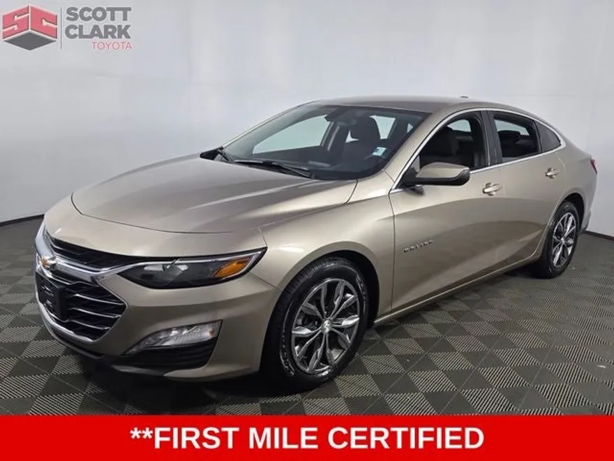 2022 Chevrolet Malibu 1LT photo 1