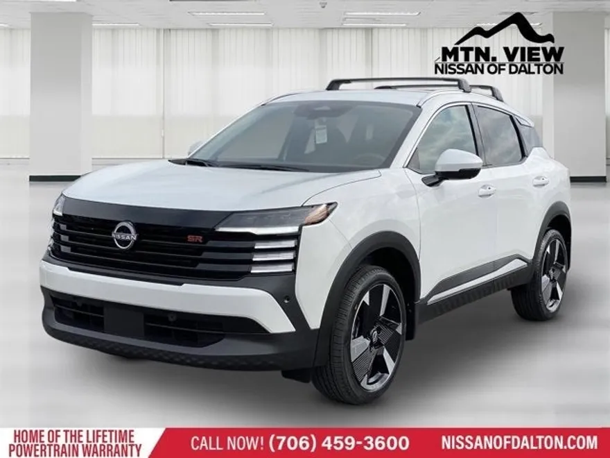 2025 Nissan Kicks SR photo 1