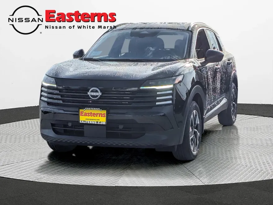 2025 Nissan Kicks SV photo 1