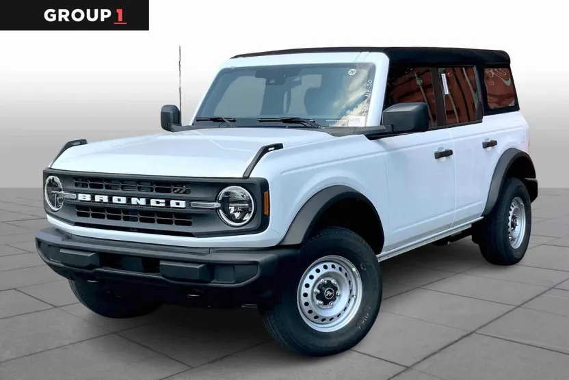 2025 Ford Bronco Base photo 1