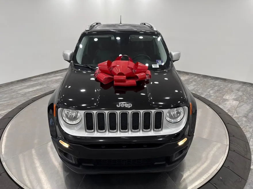 2017 Jeep Renegade Limited photo 1