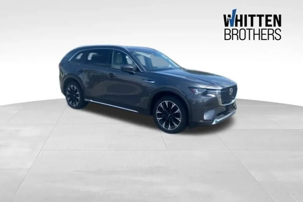 2024 Mazda CX-90 Premium photo 1