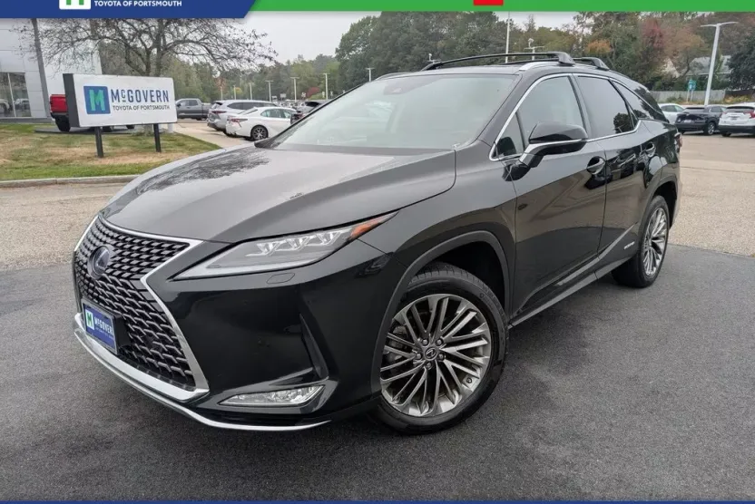 2022 Lexus RX 450hL Luxury photo 1