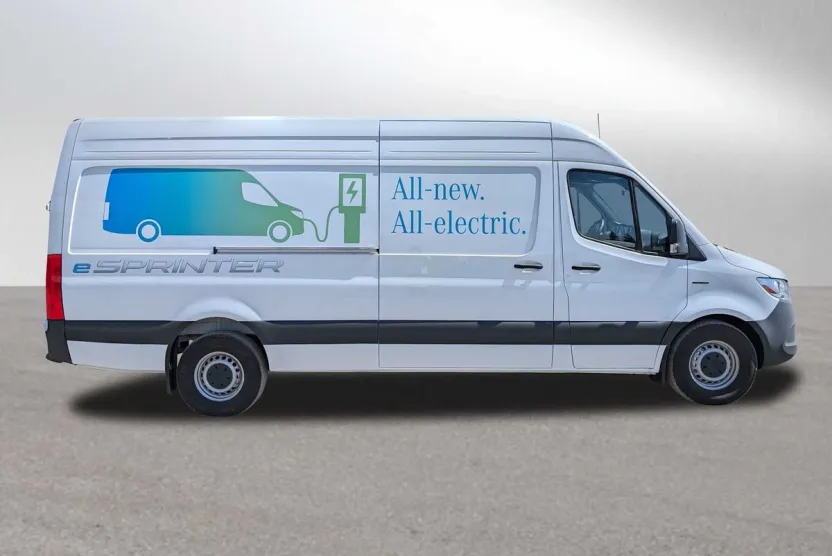 2024 Mercedes Benz eSprinter High Roof 170" photo 1