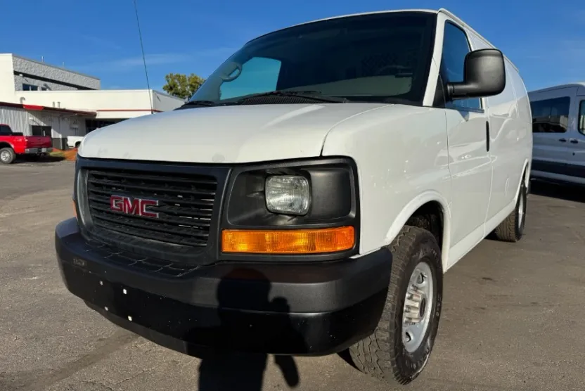 2015 Gmc Savana Cargo 2500 photo 1
