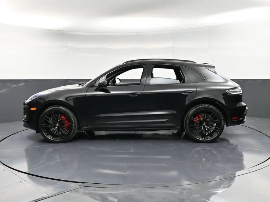 2026 Porsche Macan GTS photo 1