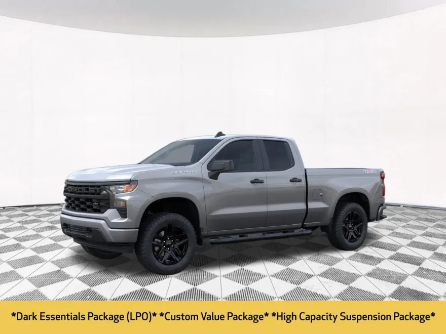 2025 Chevrolet Silverado 1500 Custom photo 1