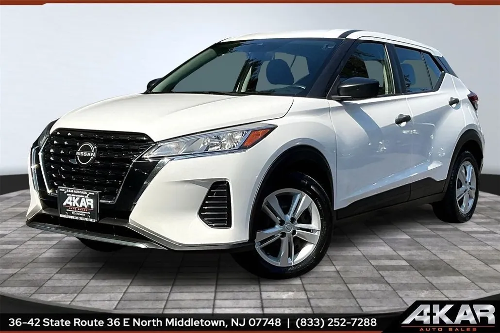 2022 Nissan Kicks S photo 1