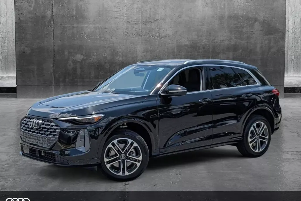 2025 Audi Q5 Premium Plus photo 1
