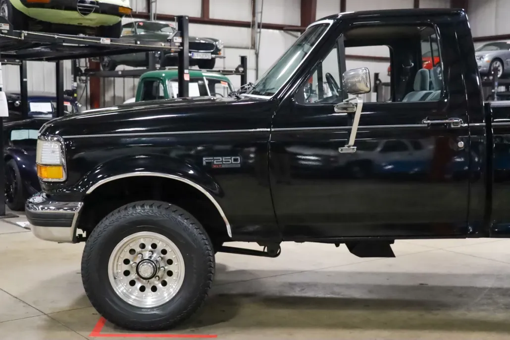 1992 Ford F-250 photo 1