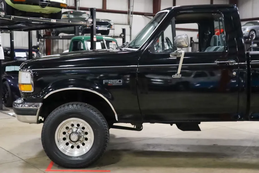 1992 Ford F-250 photo 1