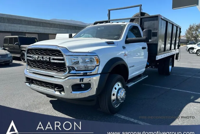 2022 Ram 5500 Tradesman SLT photo 1