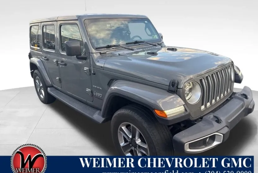 2019 Jeep Wrangler Unlimited Sahara photo 1
