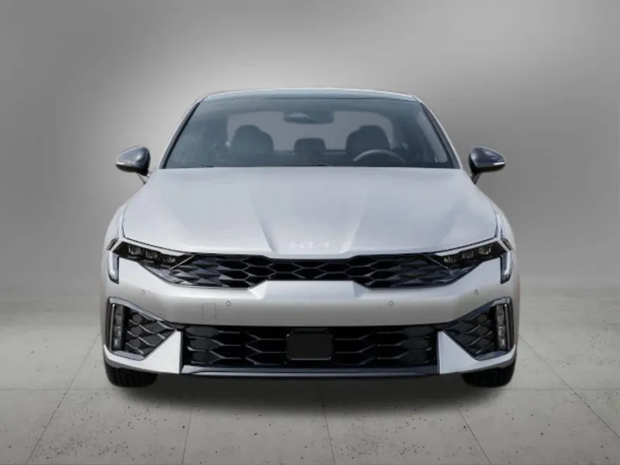2026 Kia K5 GT-Line photo 1