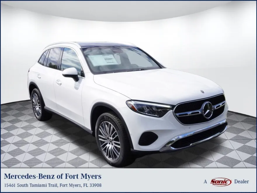 2025 Mercedes Benz GLC 300 photo 1
