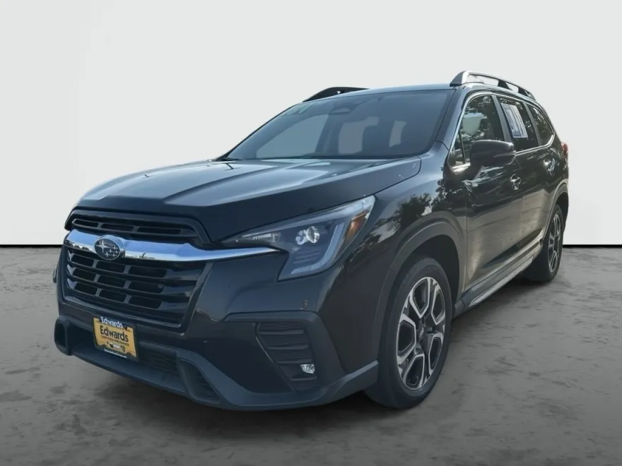 2023 Subaru Ascent Limited photo 1
