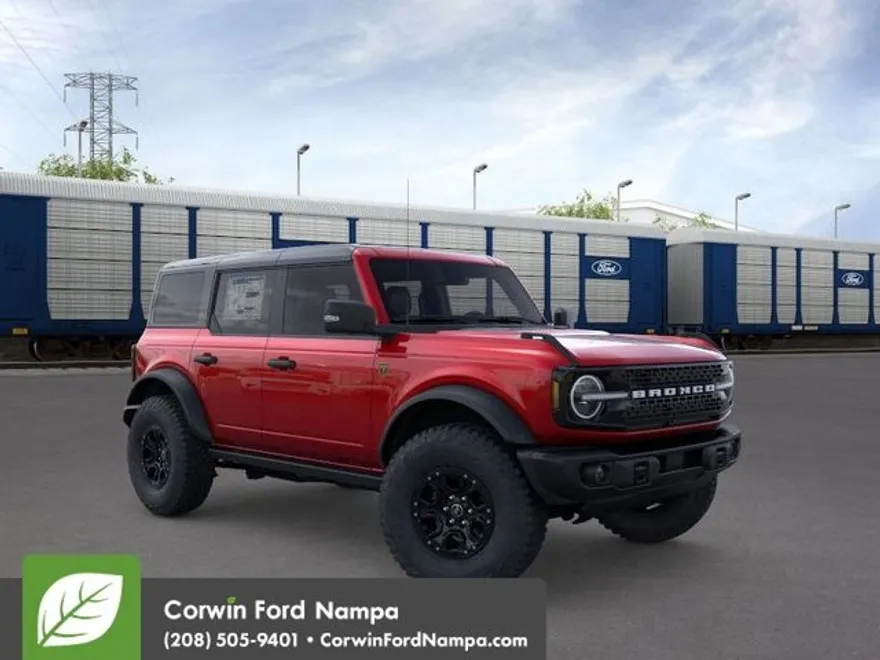 2025 Ford Bronco Badlands photo 1