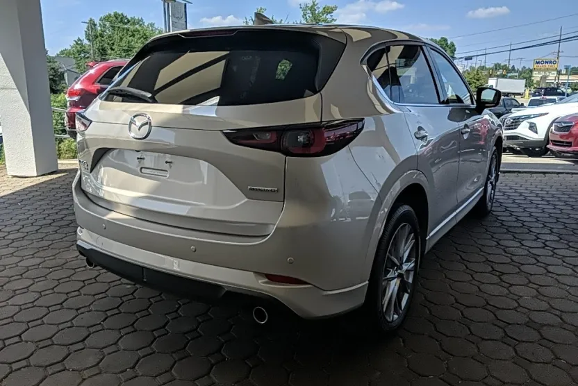 2025 Mazda CX-5 2.5 Premium Plus photo 1