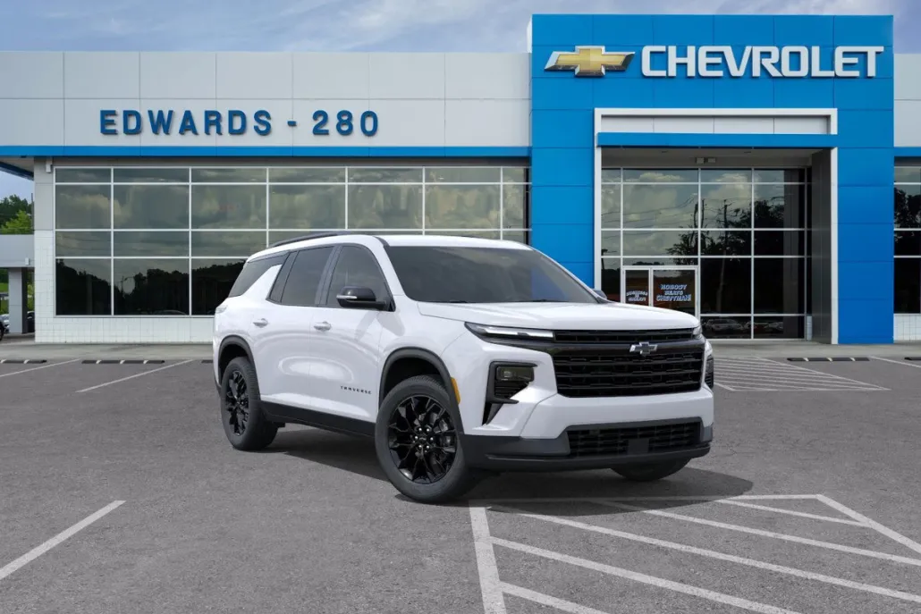 2026 Chevrolet Traverse photo 1