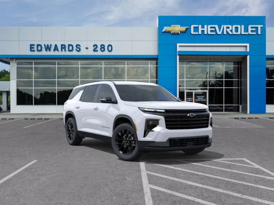 2026 Chevrolet Traverse photo 1