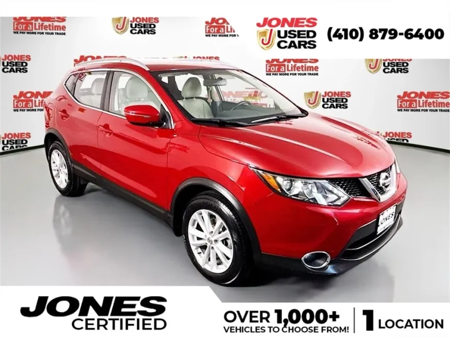 2017 Nissan Rogue Sport SV photo 1