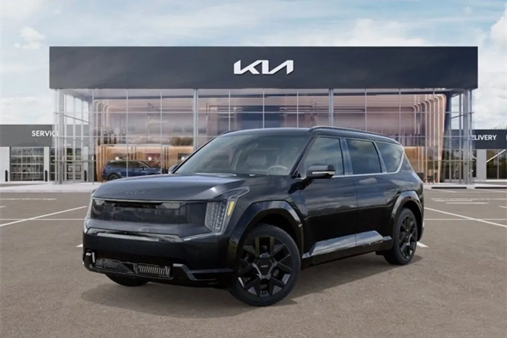 2026 Kia EV9 Land photo 1