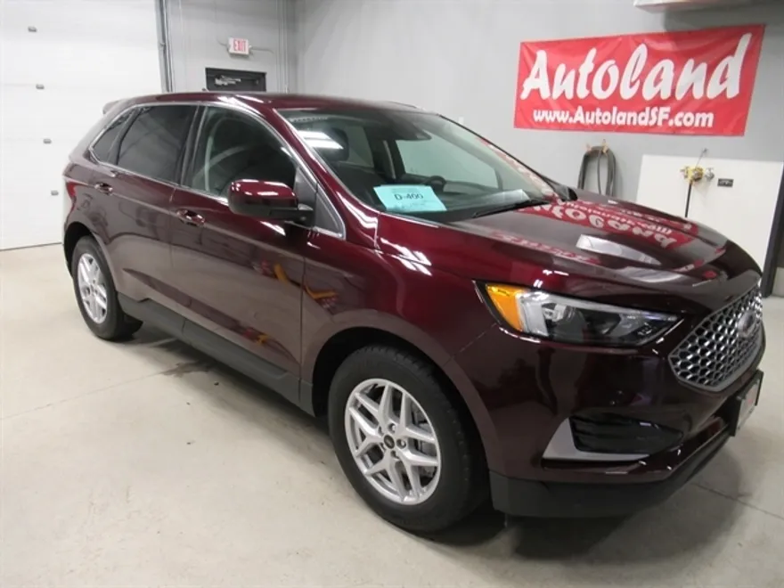 2024 Ford Edge SEL photo 1