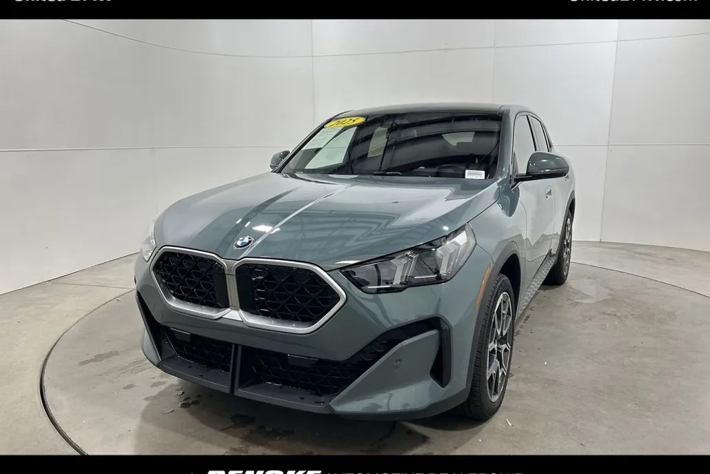2025 Bmw X2 xDrive28i photo 1