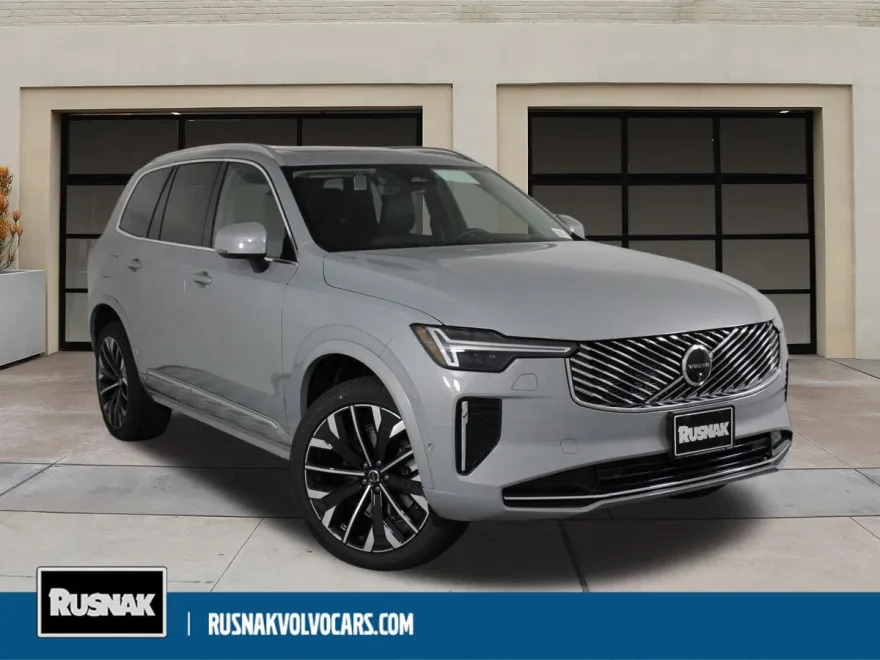 2025 Volvo XC90 photo 1